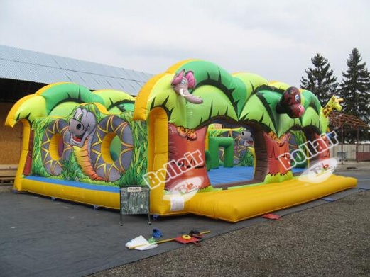 Fun world bounce castle,inflatable bounce house